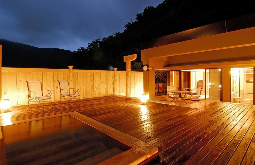 Hakone Tokinoshizuku Otel Oda fotoğraf A modern onsen